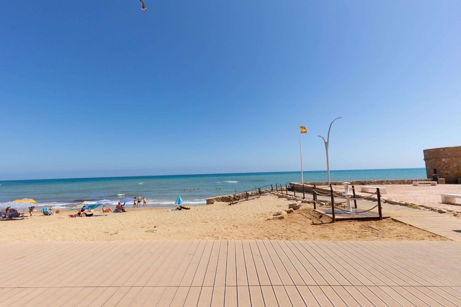 Herverkoop - Appartement - Torrevieja - La Mata