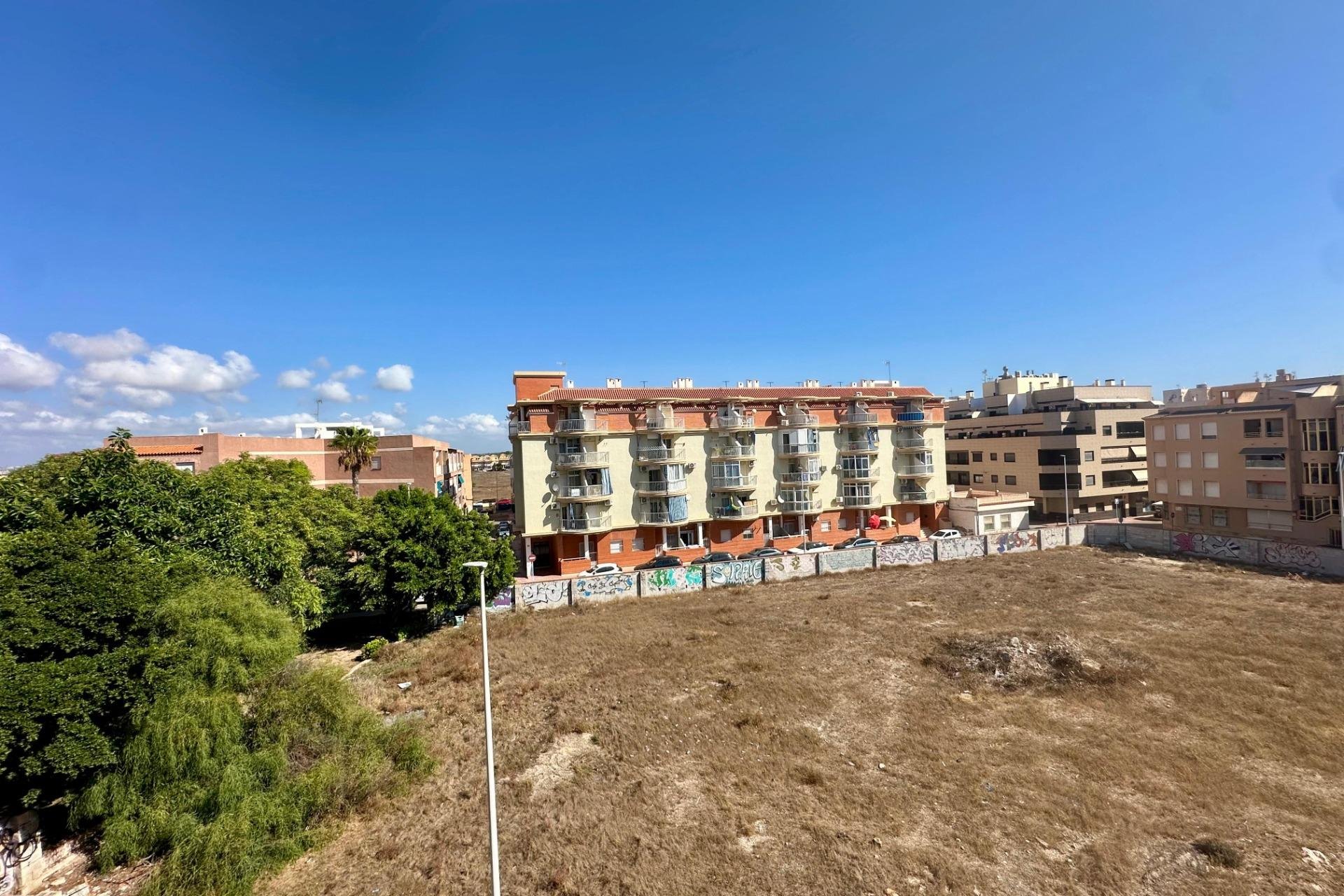 Herverkoop - Appartement - Torrevieja - La Mata