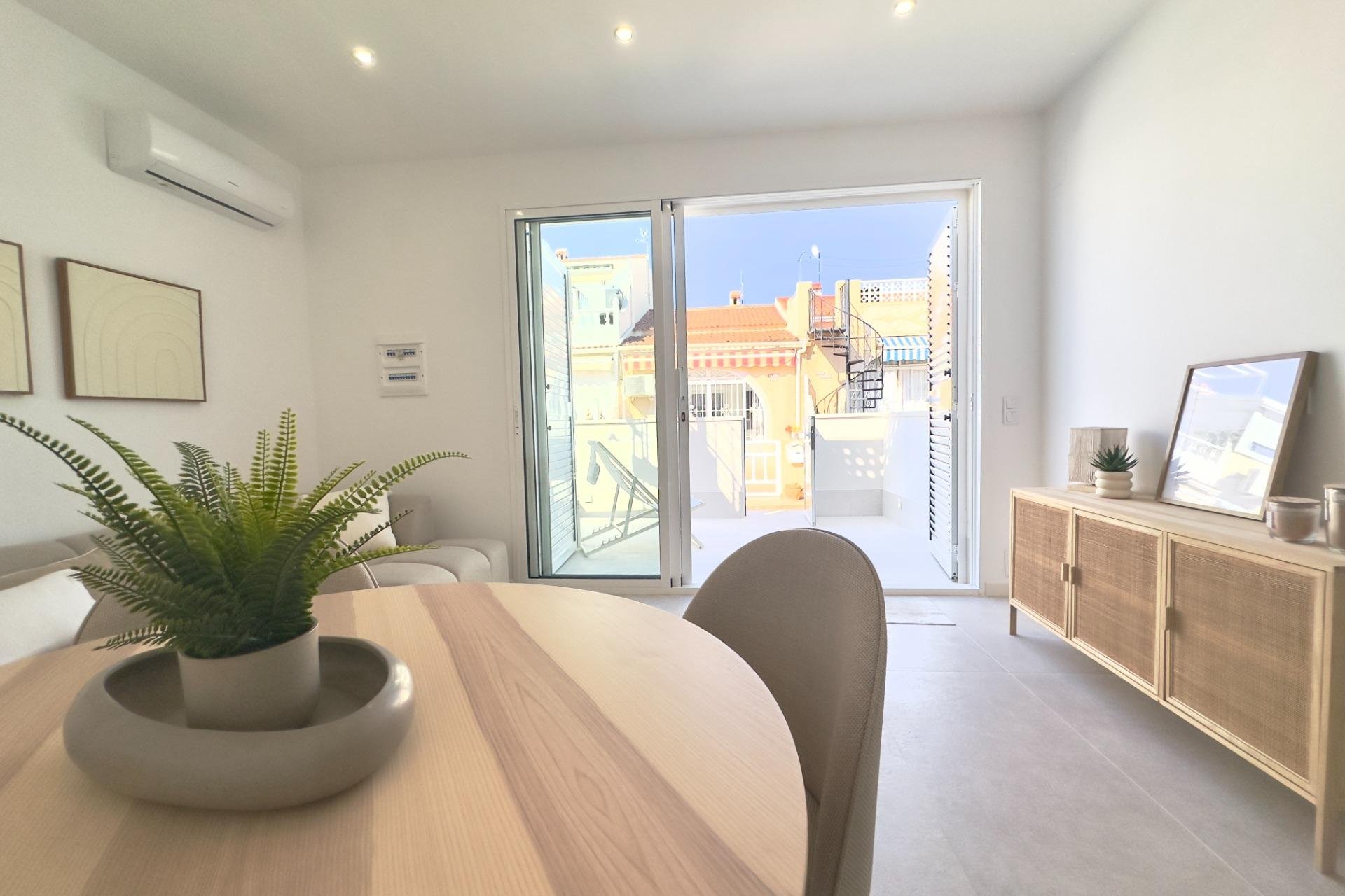 Herverkoop - Appartement - Torrevieja - La Siesta