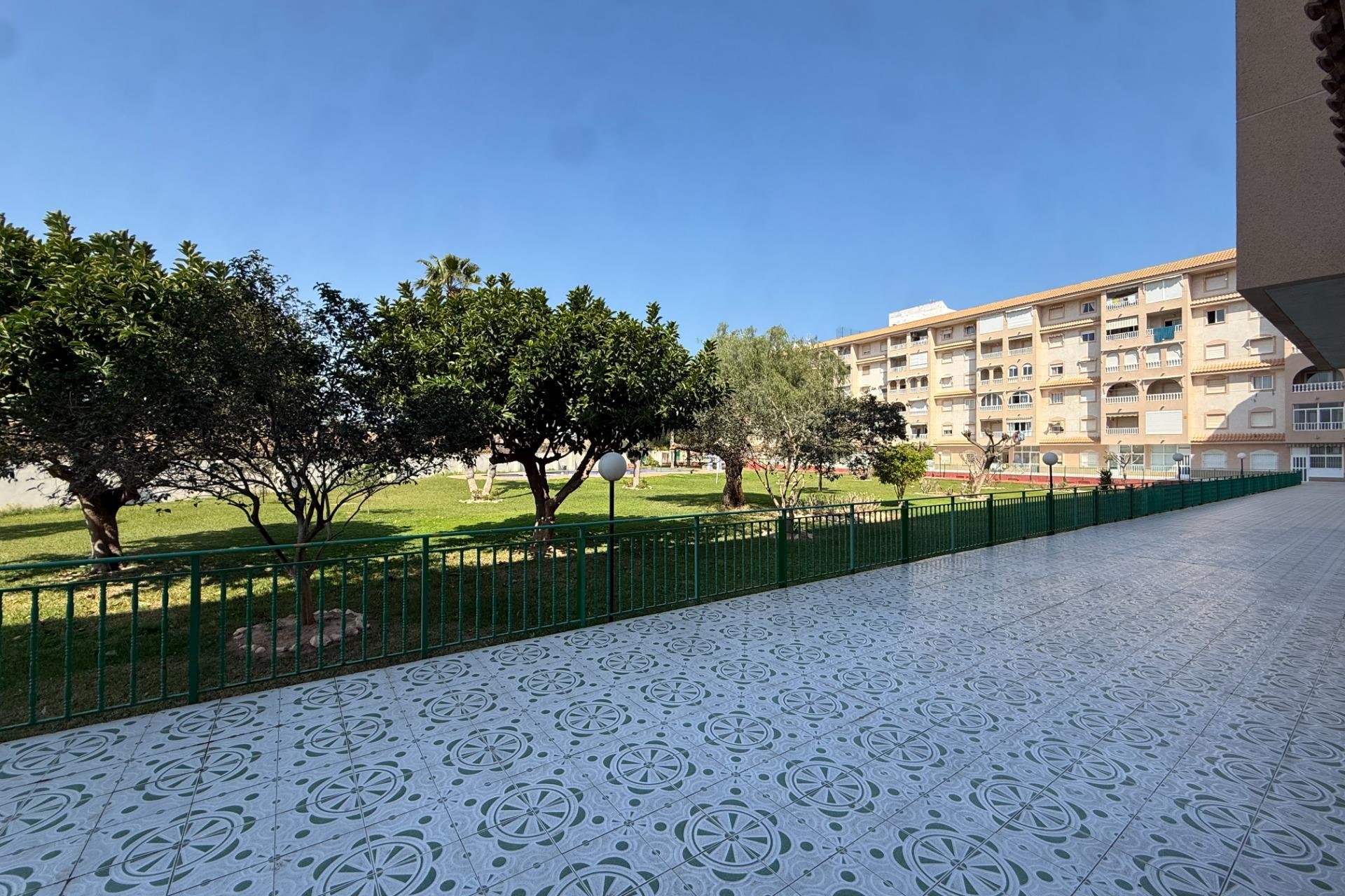 Herverkoop - Appartement - Torrevieja - Parque de las Naciones