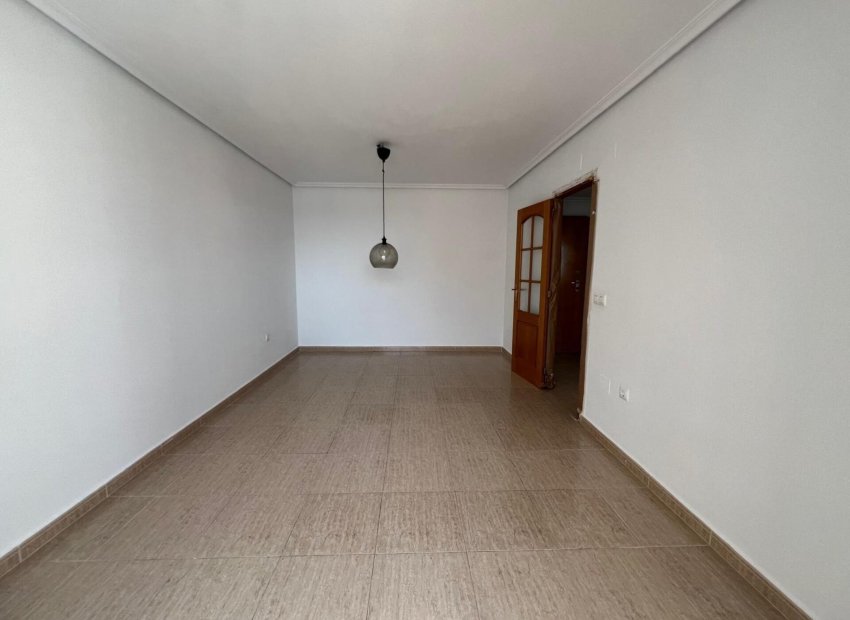 Herverkoop - Appartement - Torrevieja - Parque de las Naciones