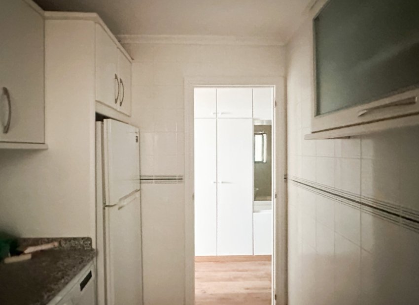 Herverkoop - Appartement - Torrevieja - Playa de los Locos