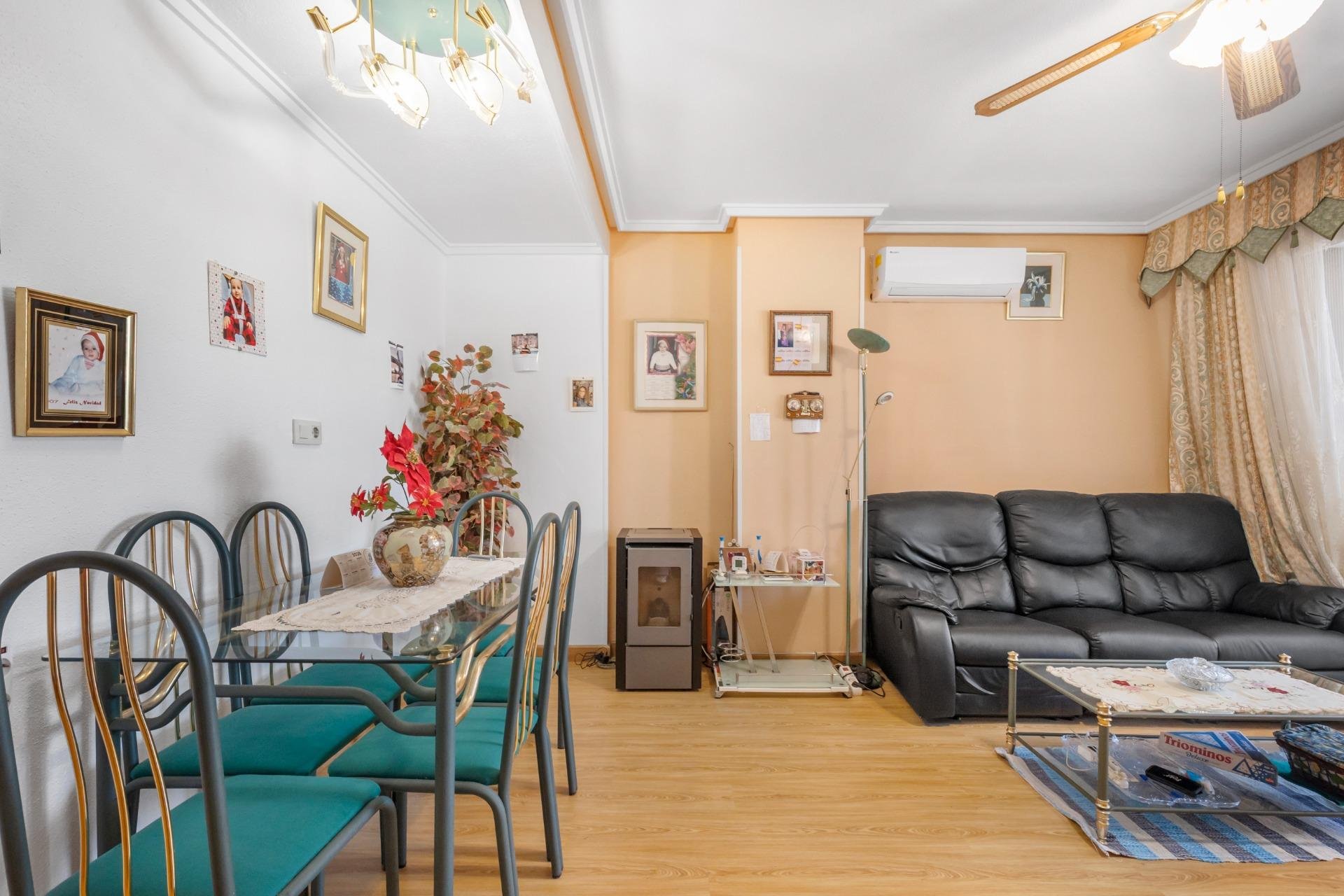 Herverkoop - Appartement - Torrevieja - Playa del Cura