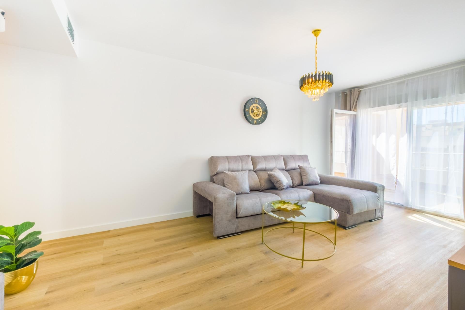 Herverkoop - Appartement - Torrevieja - Playa del Cura