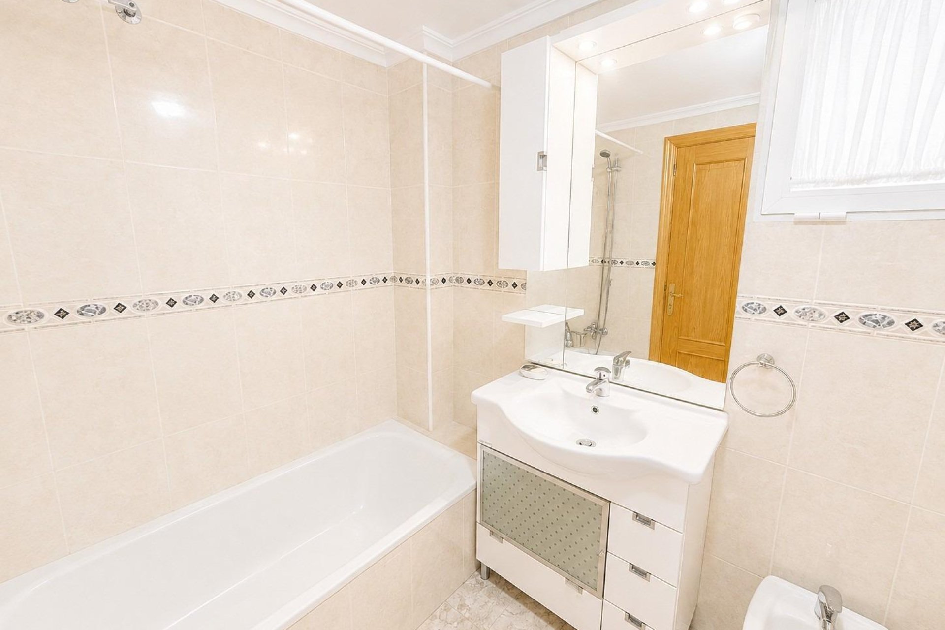 Herverkoop - Appartement - Torrevieja - Playa del Cura
