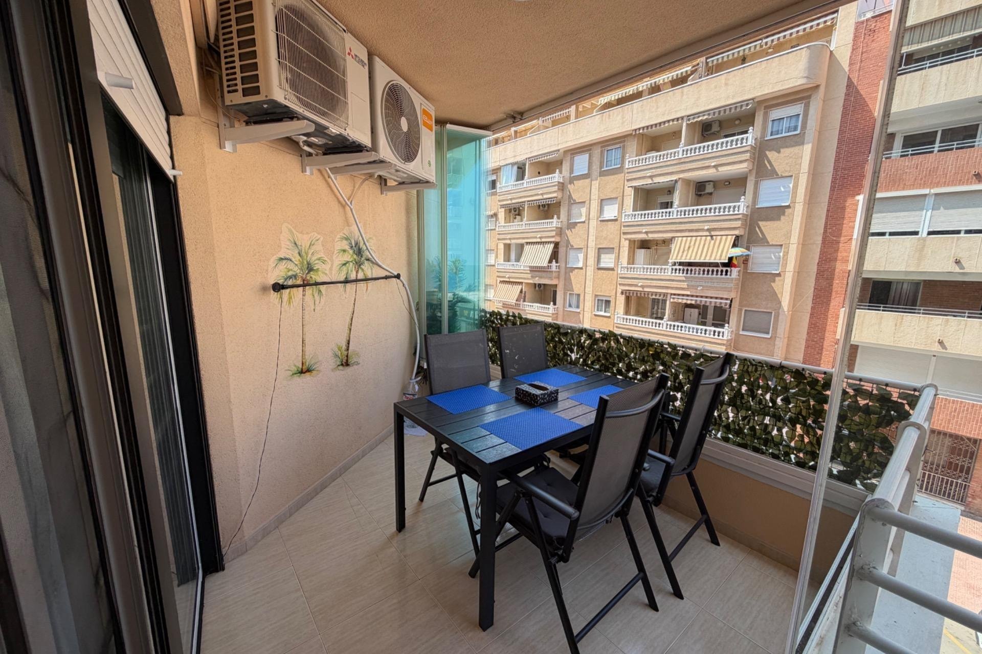 Herverkoop - Appartement - Torrevieja - Playa del Cura