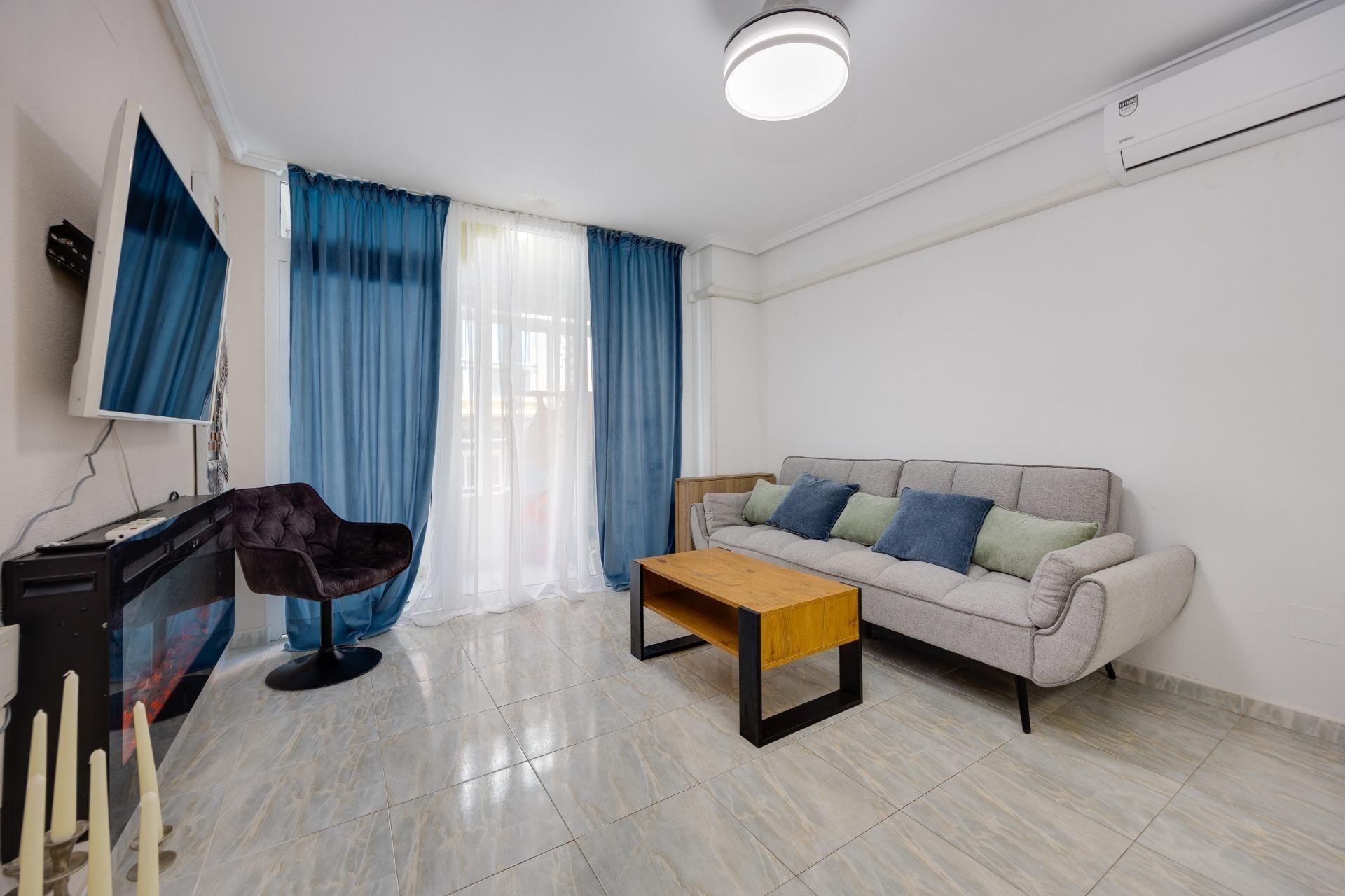 Herverkoop - Appartement - Torrevieja - Playa del Cura