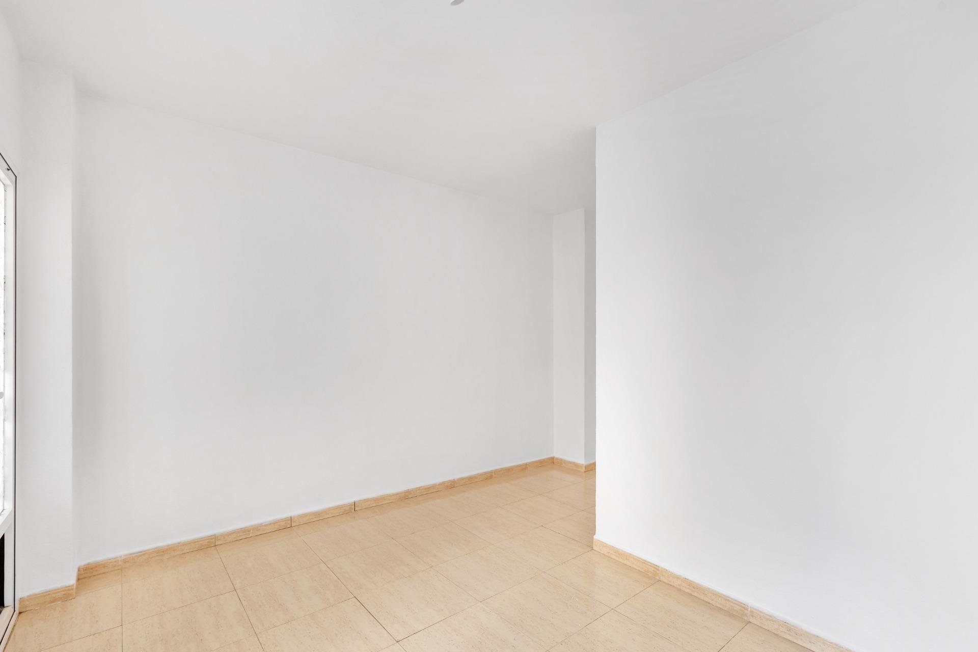 Herverkoop - Appartement - Torrevieja - Puerto Deportivo