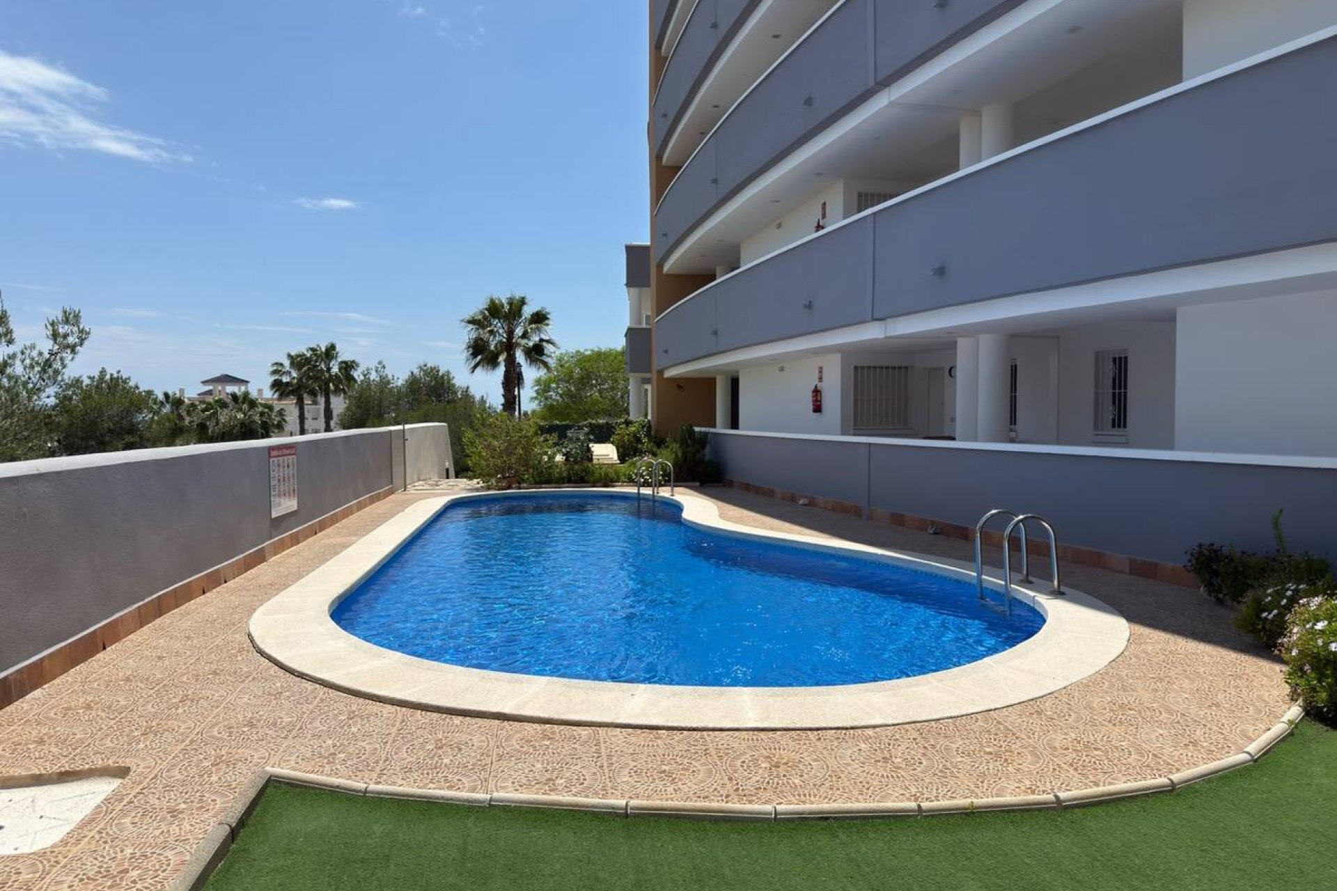 Herverkoop - Appartement - Villamartin - La fuente