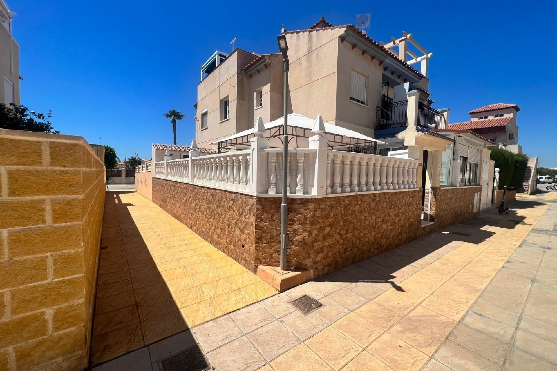 Herverkoop - Bungalow - Orihuela Costa - Los Dolses