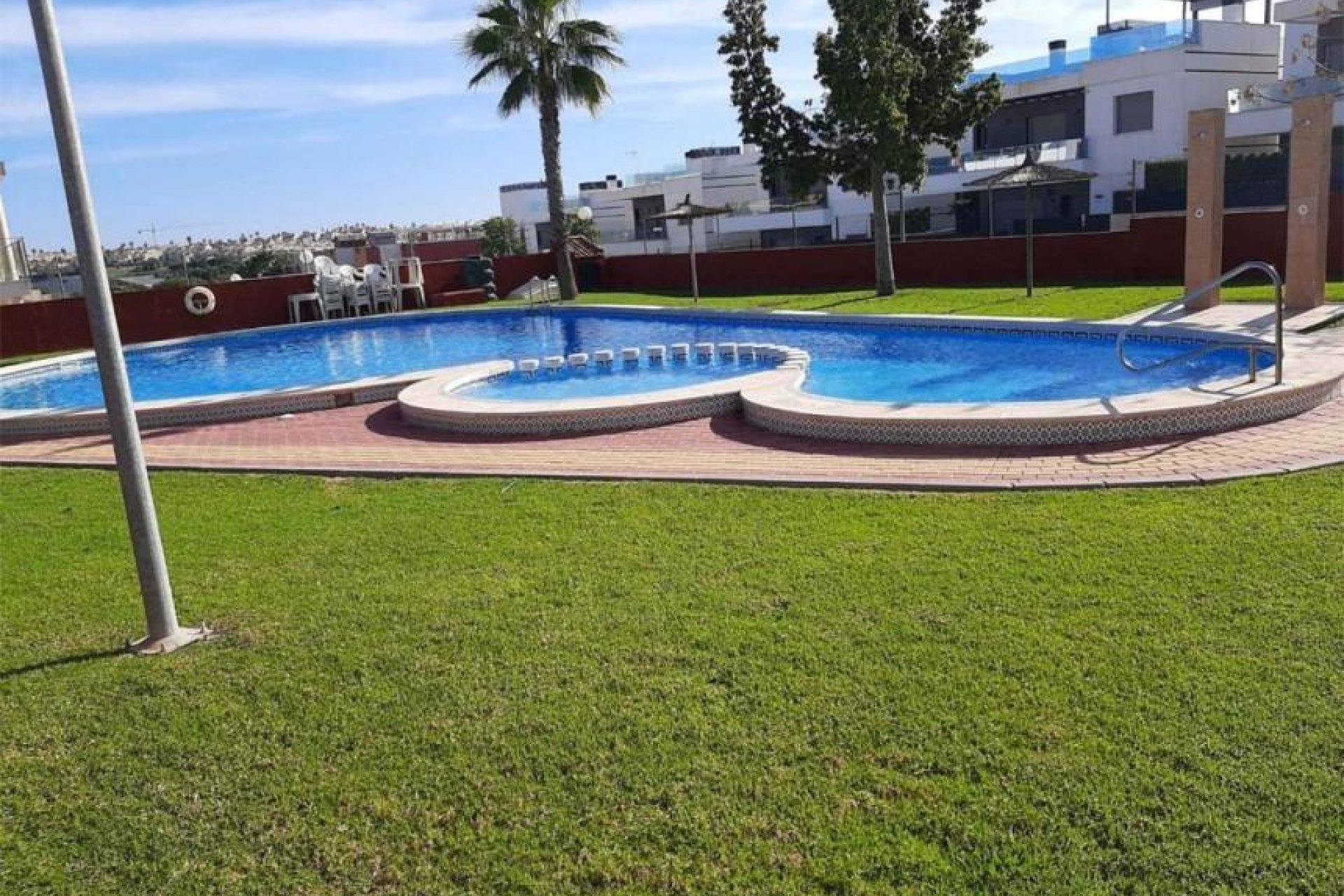 Herverkoop - Bungalow - Orihuela Costa - PAU 26