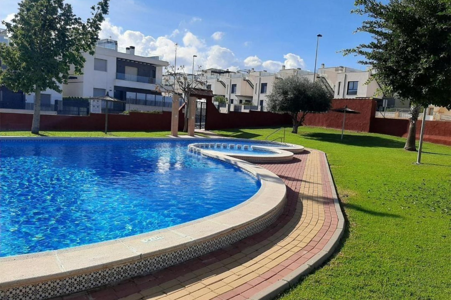 Herverkoop - Bungalow - Orihuela Costa - PAU 26