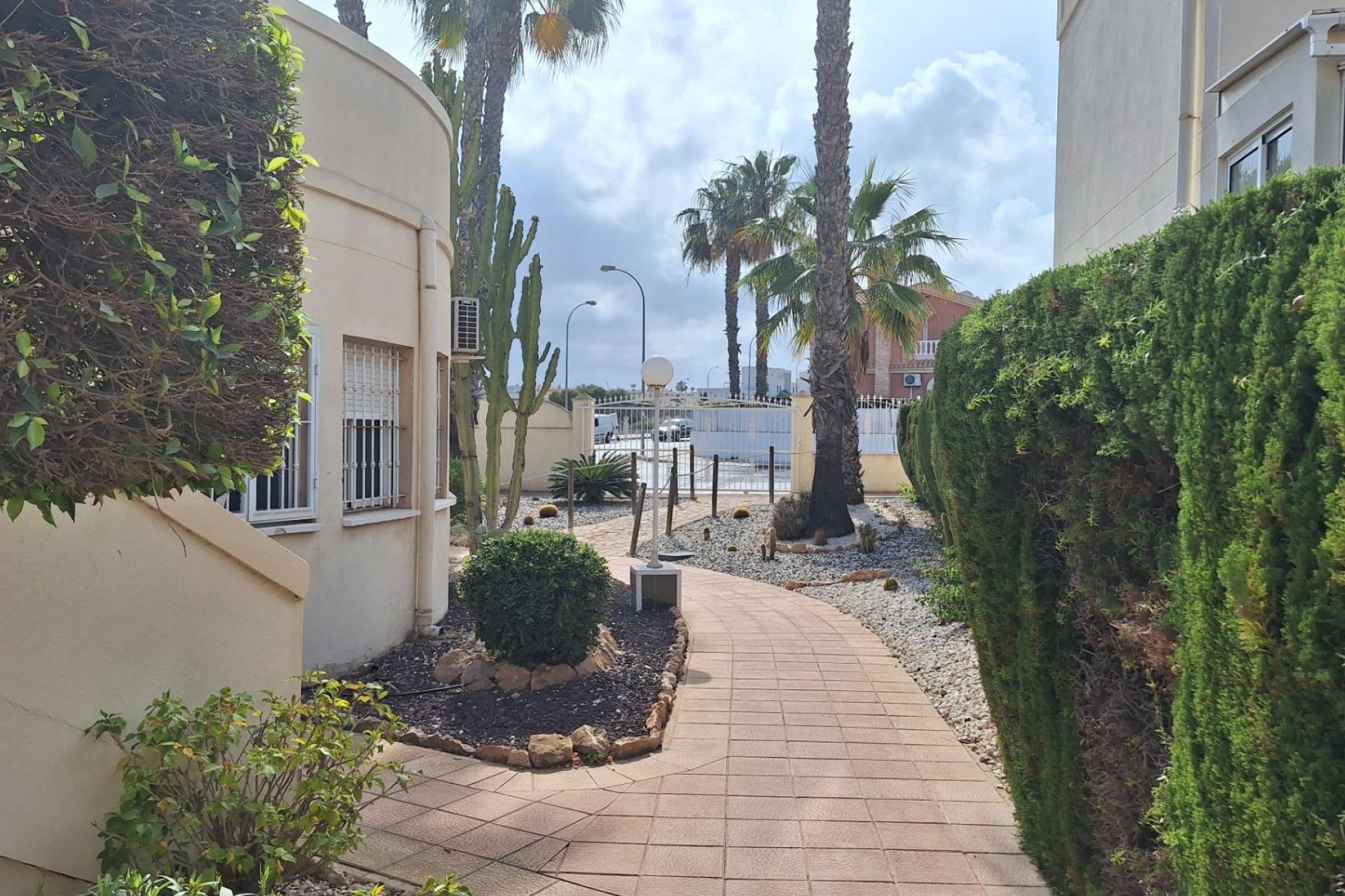 Herverkoop - Bungalow - Orihuela Costa - Playa Flamenca