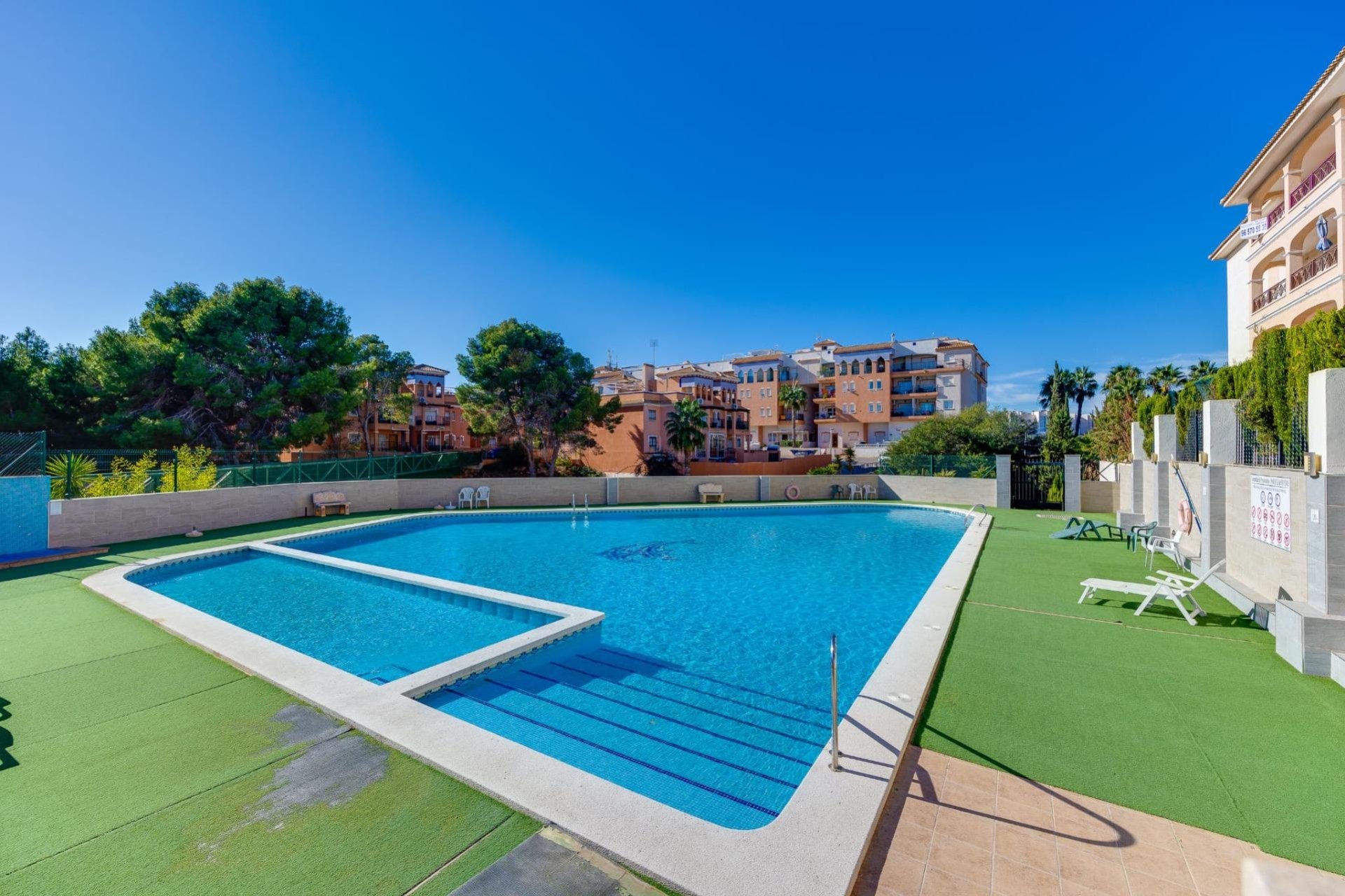 Herverkoop - Bungalow - Orihuela Costa - Playa Flamenca