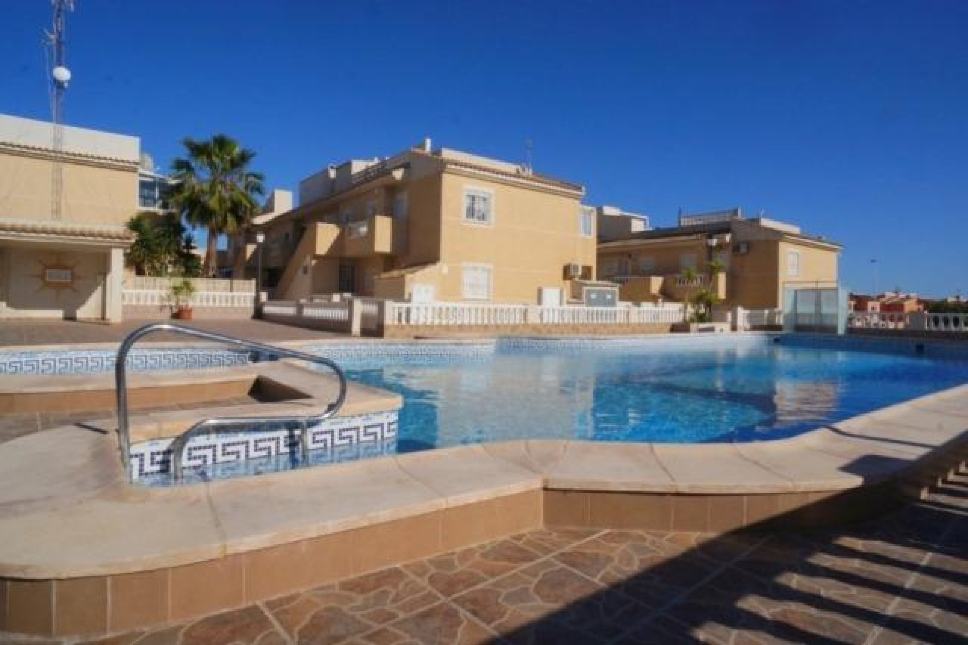 Herverkoop - Bungalow - Torrevieja - Calas blanca