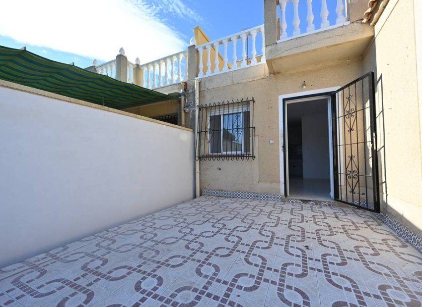 Herverkoop - Bungalow - Torrevieja - Jardín del Mar