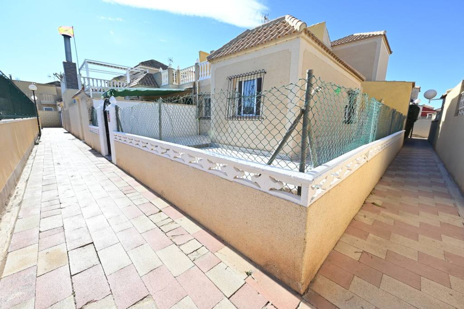 Herverkoop - Bungalow - Torrevieja - Jardín del Mar