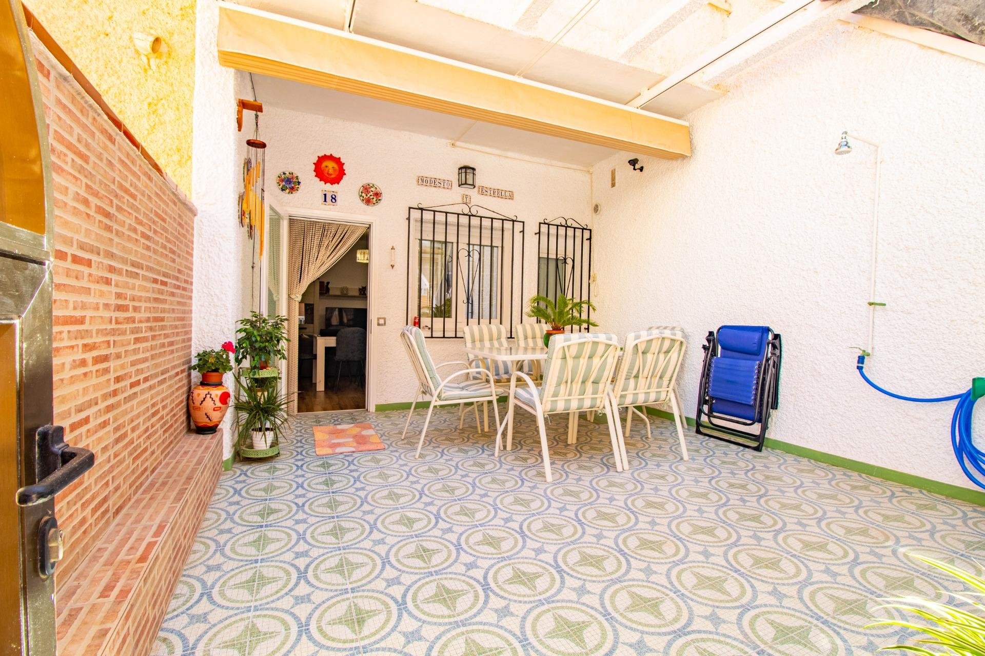 Herverkoop - Bungalow - Torrevieja - La Mata