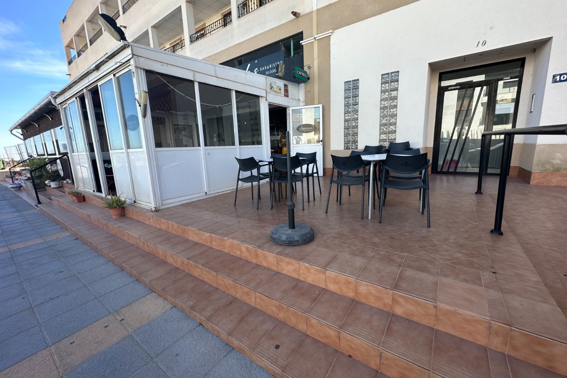 Herverkoop - Business for sale - Orihuela - Entre Naranjos