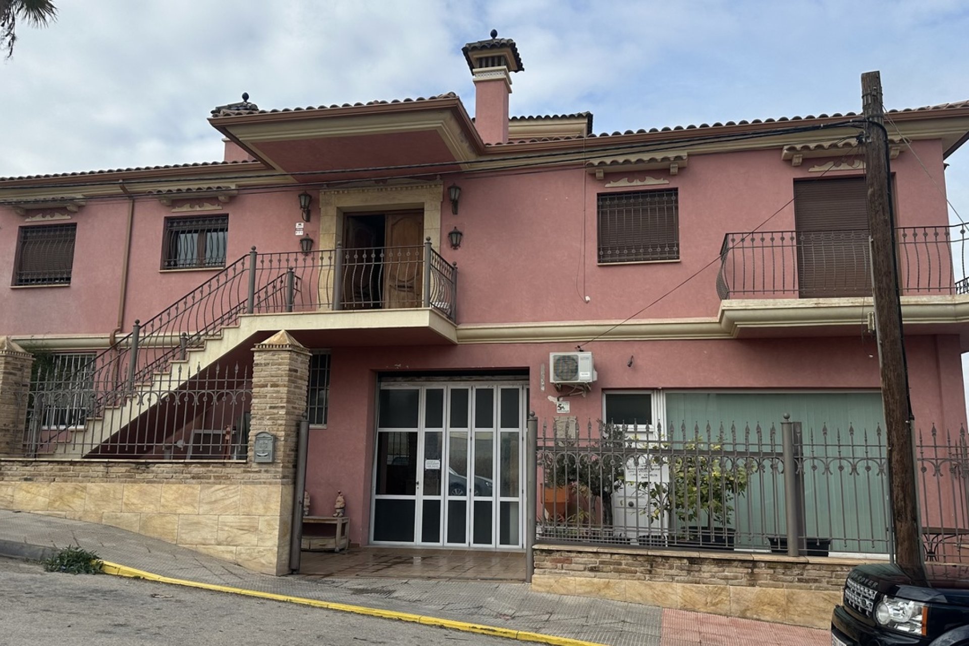 Herverkoop - Commercial Unit - San Miguel de Salinas