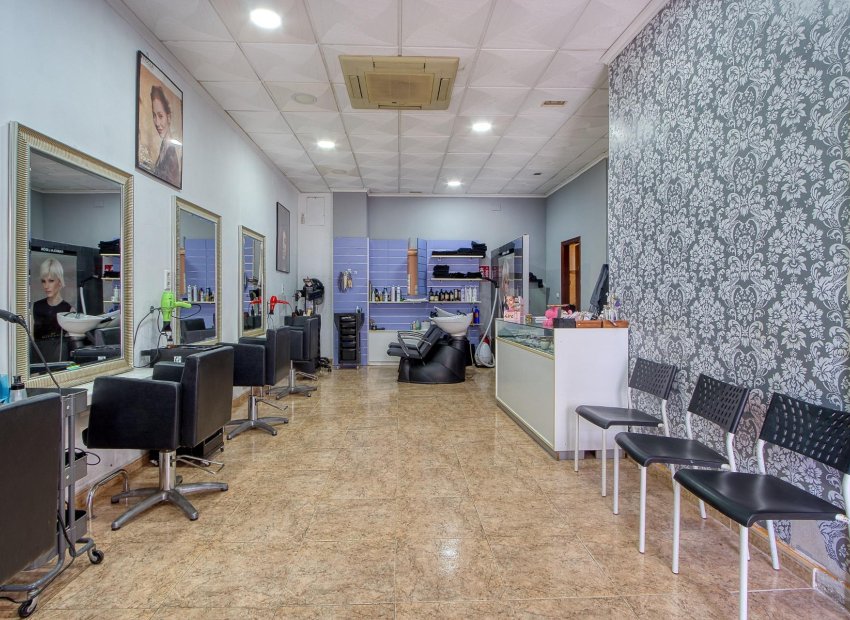 Herverkoop - Commercial Unit - Torrevieja - La Mata