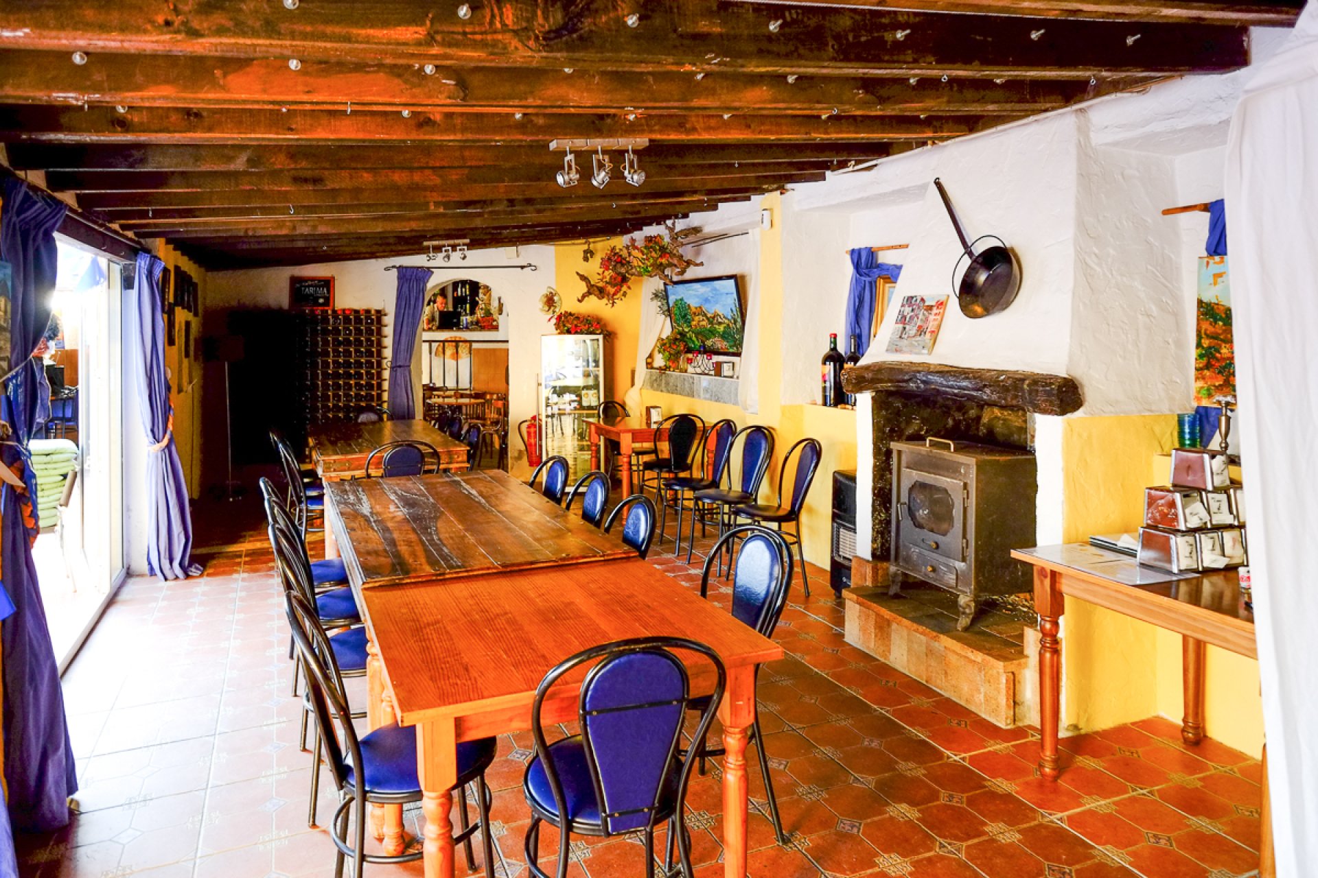 Herverkoop - Commercieel - Hondón de las Nieves