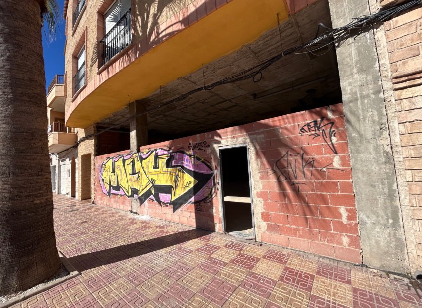 Herverkoop - Commercieel - Jacarilla