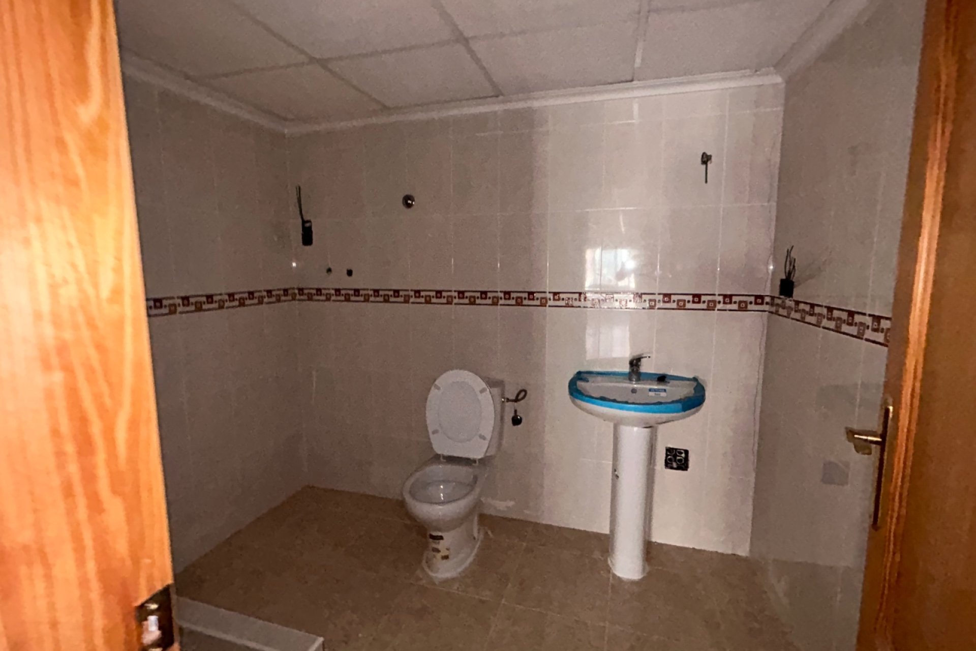 Herverkoop - Commercieel - Jacarilla