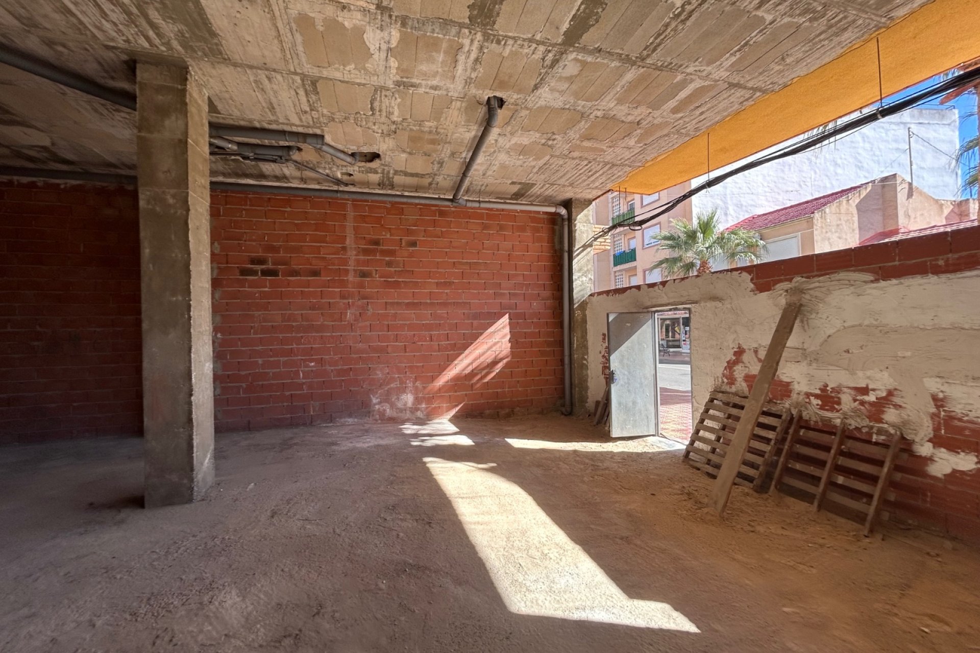 Herverkoop - Commercieel - Jacarilla