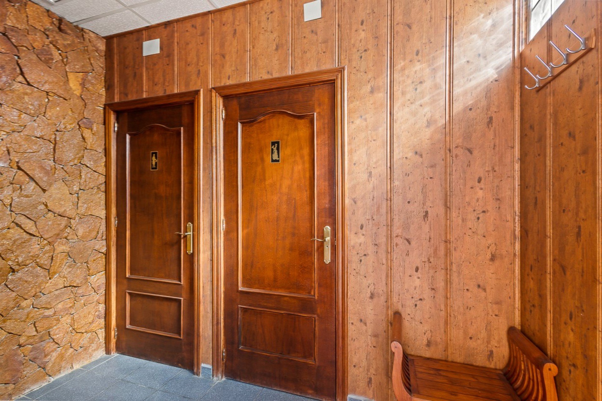 Herverkoop - Commercieel - Los Dolses