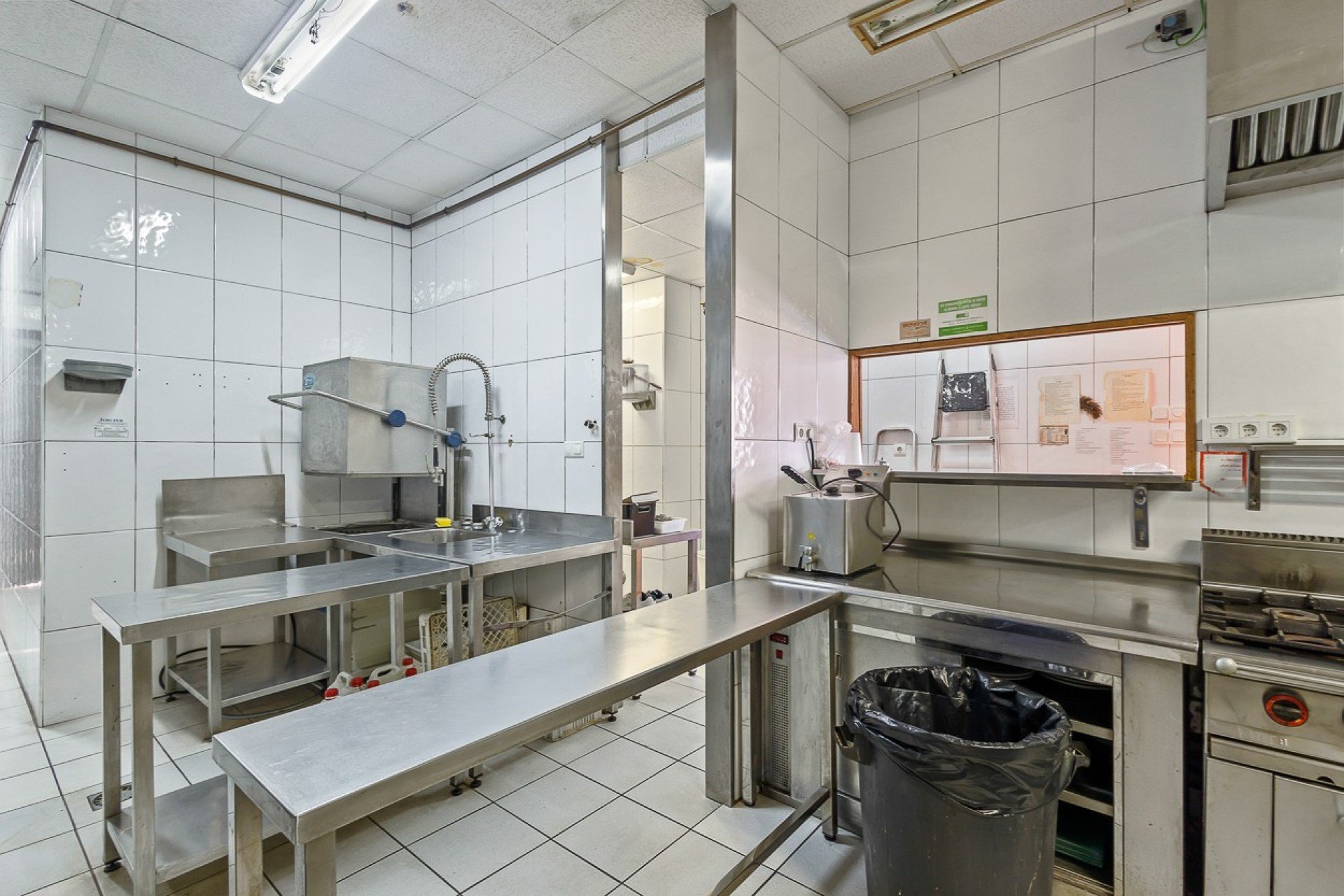 Herverkoop - Commercieel - Los Dolses