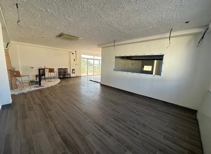 Herverkoop - Commercieel - Orihuela Costa - Lomas de Cabo Roig