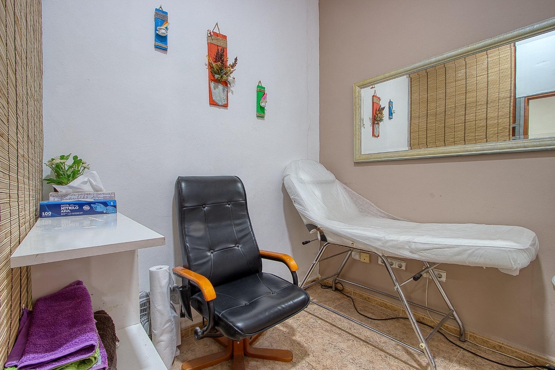 Herverkoop - Commercieel - Torrevieja - La Mata