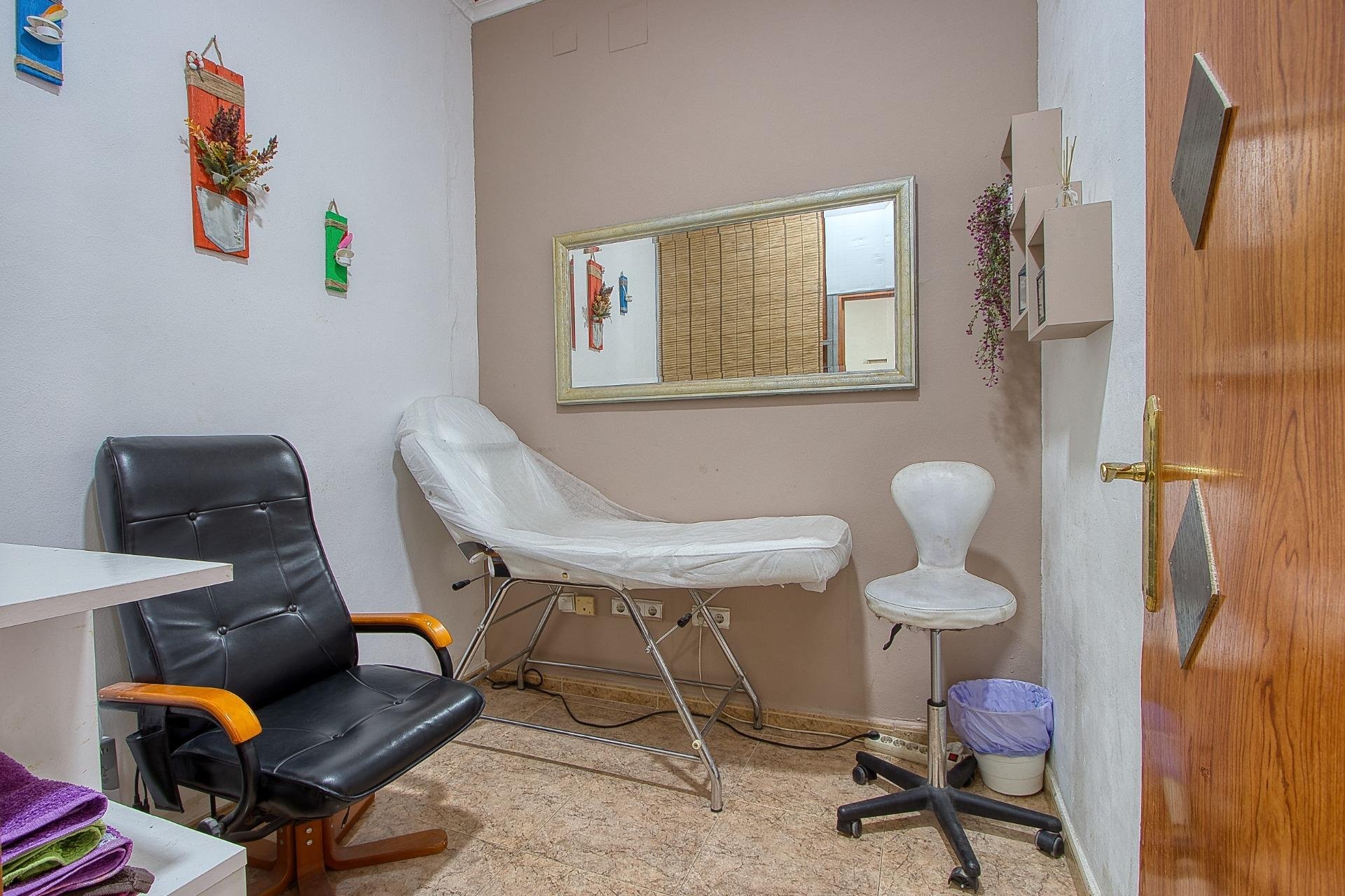 Herverkoop - Commercieel - Torrevieja - La Mata