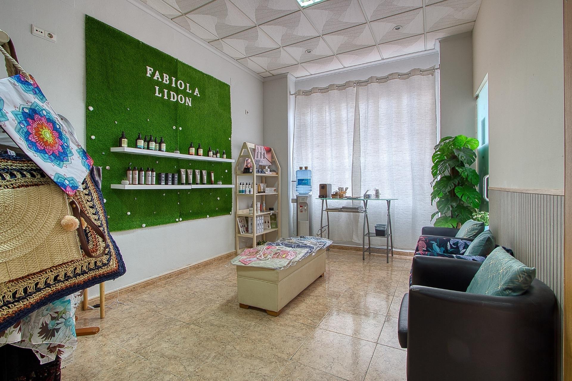 Herverkoop - Commercieel - Torrevieja - La Mata