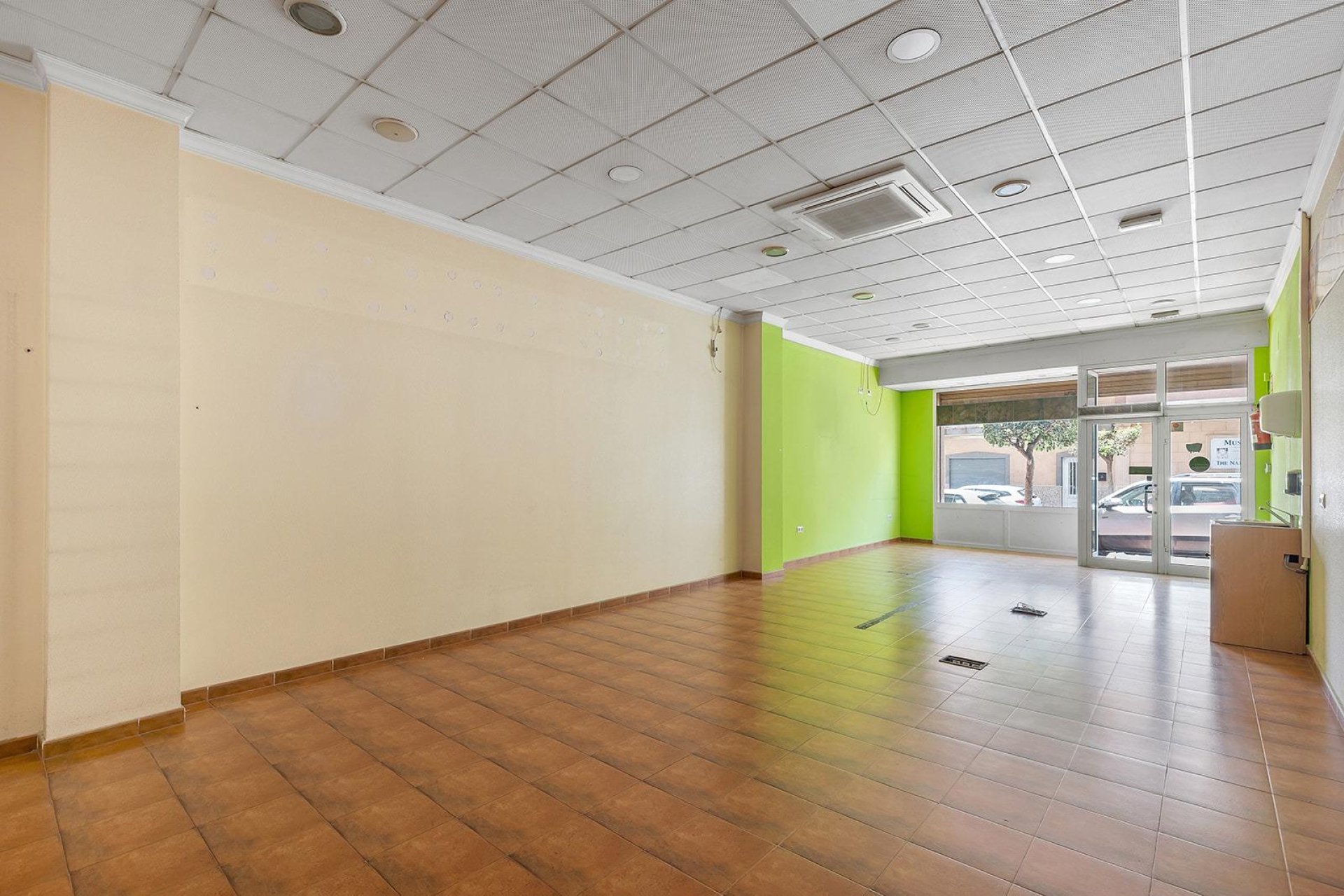 Herverkoop - Commercieel - Torrevieja