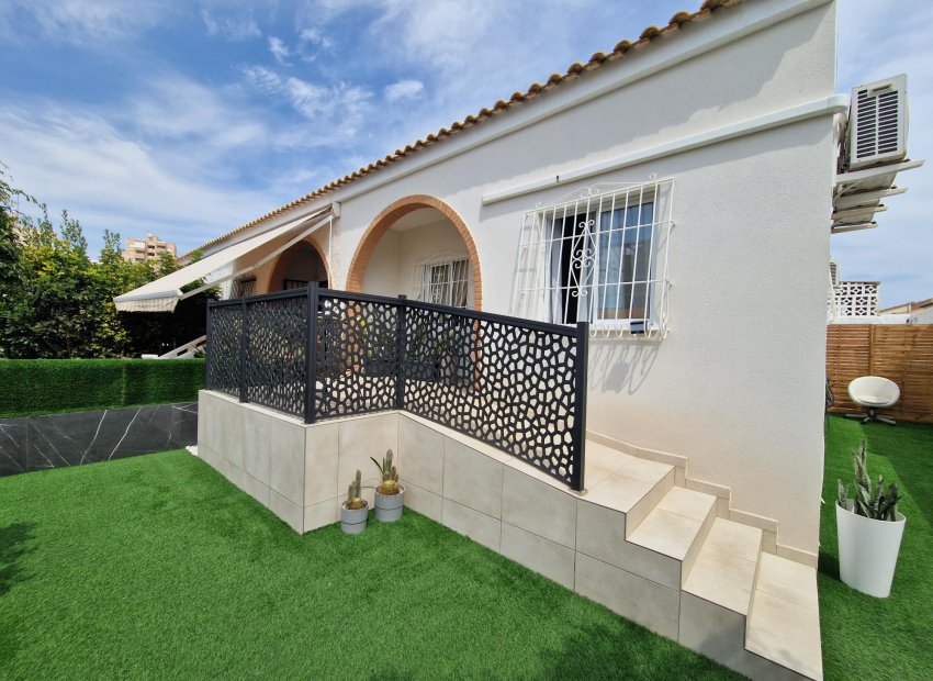 Herverkoop - Country Property - Torrevieja - Los Angeles