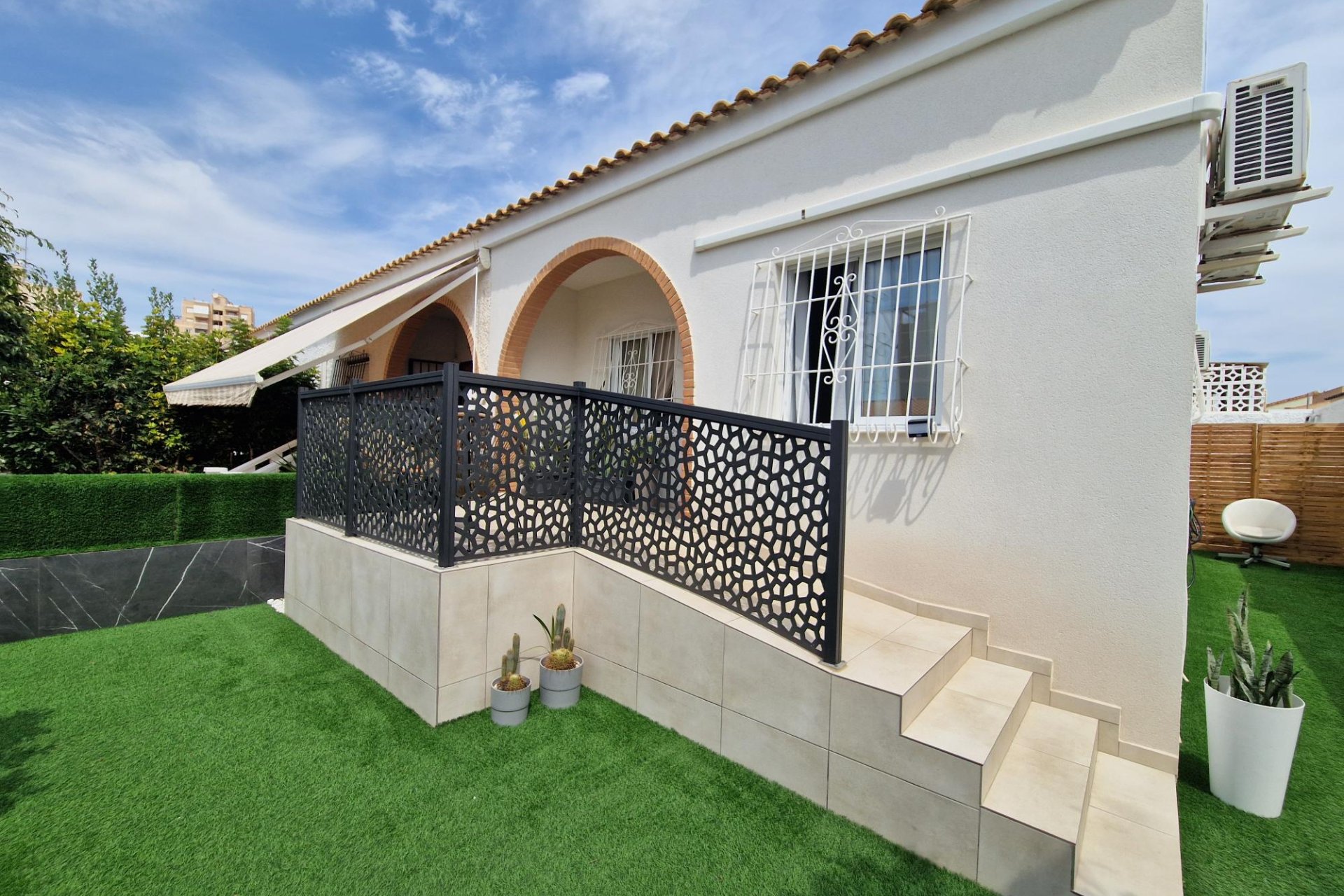 Herverkoop - Country Property - Torrevieja - Los Angeles