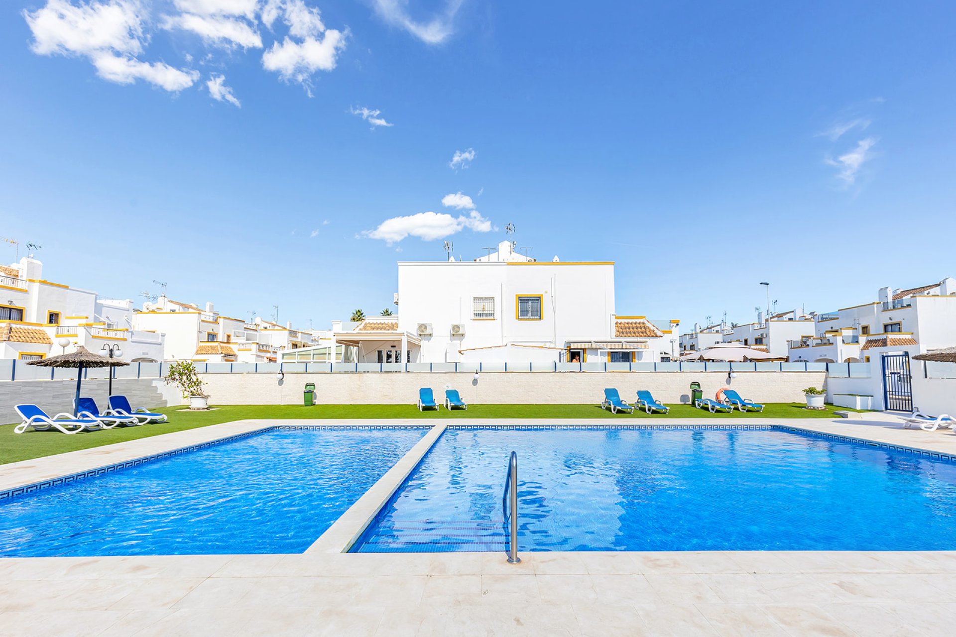 Herverkoop - Country Property - Torrevieja