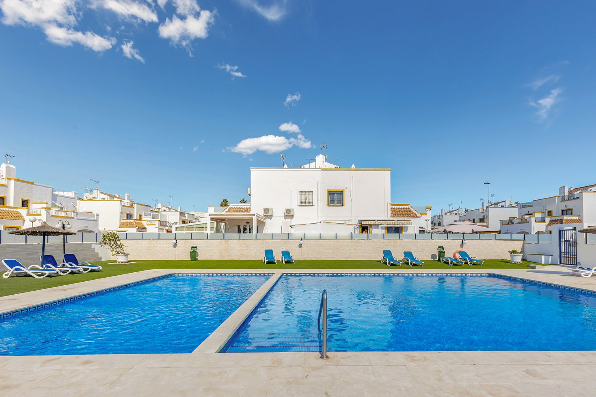 Herverkoop - Country Property - Torrevieja