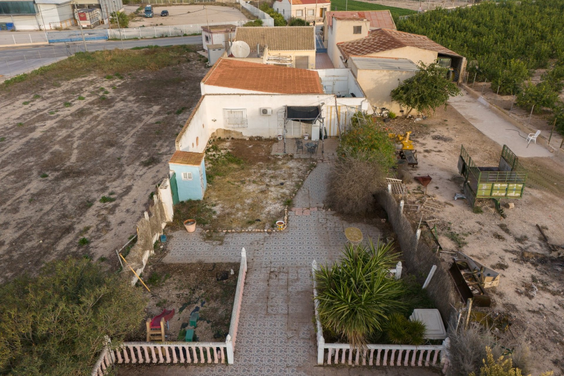 Herverkoop - Finca / Country Property - Orihuela