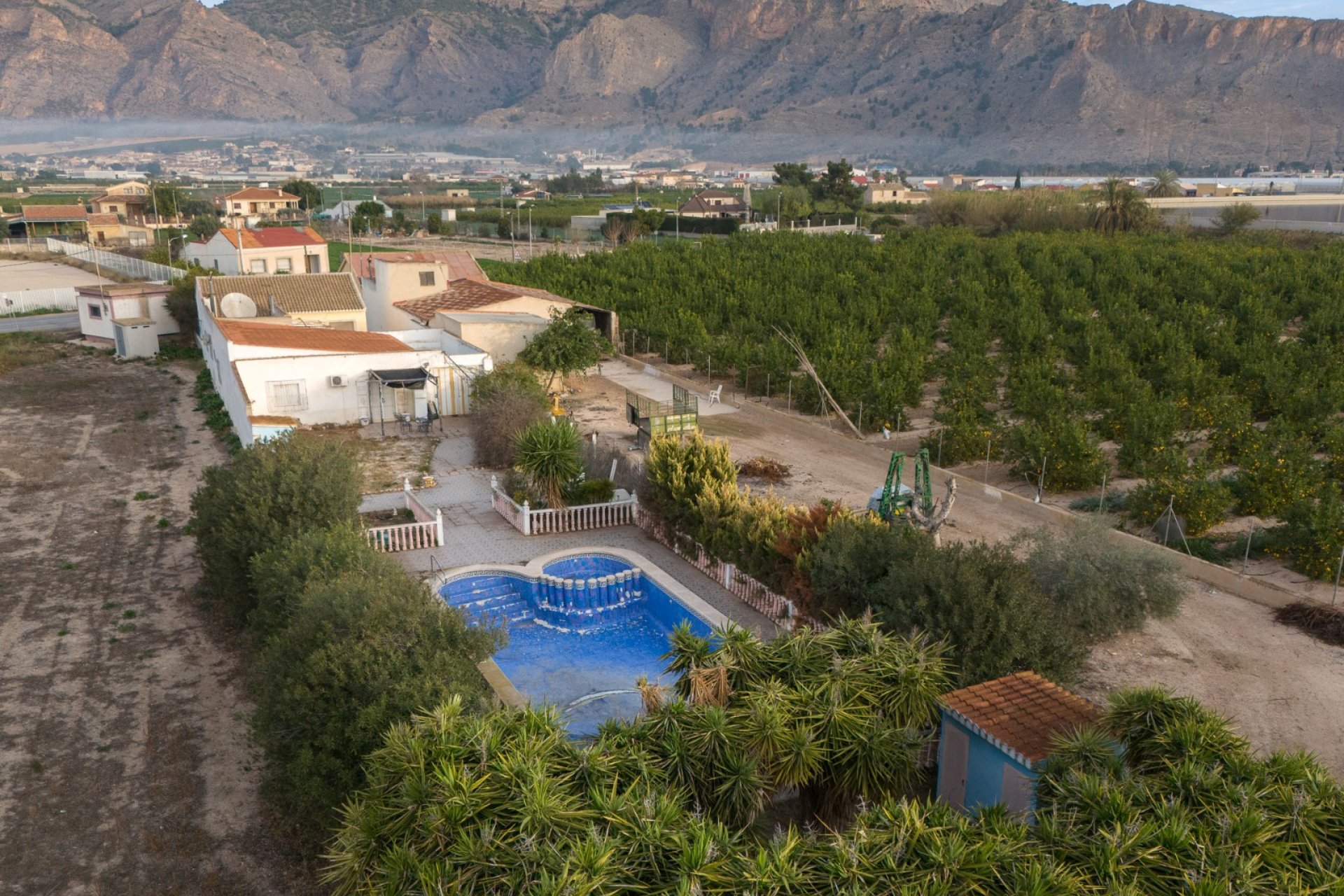 Herverkoop - Finca / Country Property - Orihuela