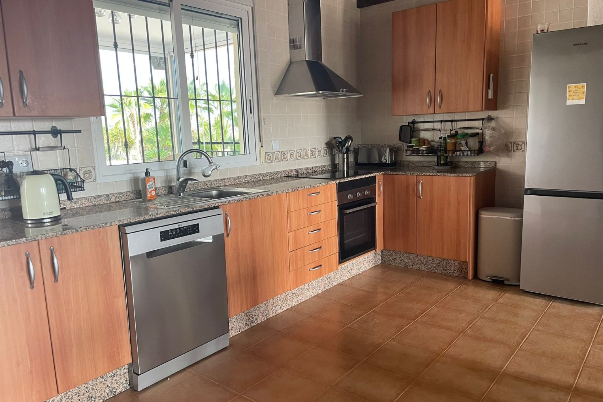 Herverkoop - Finca / Plattelands Woning - Abanilla