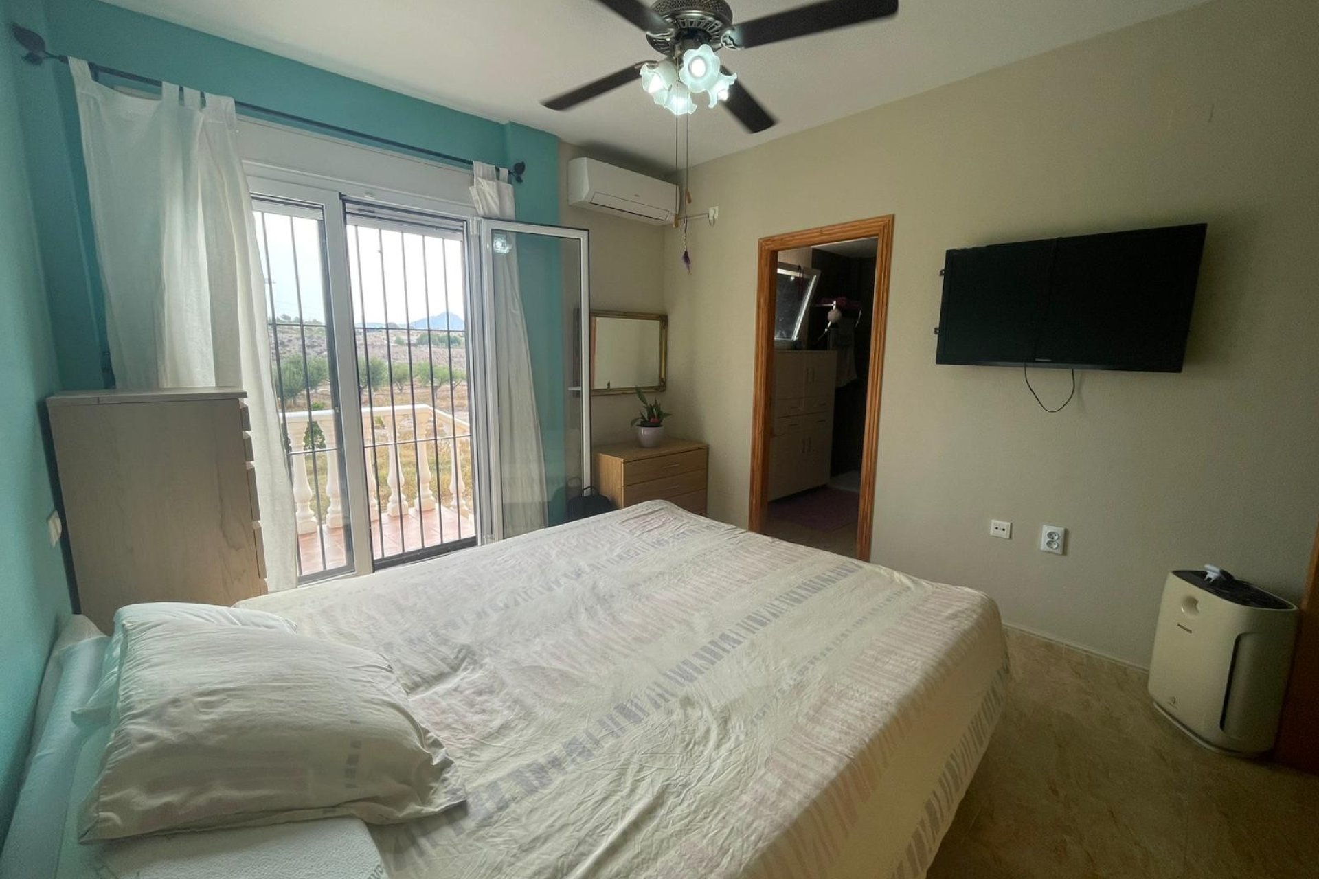 Herverkoop - Finca / Plattelands Woning - Abanilla