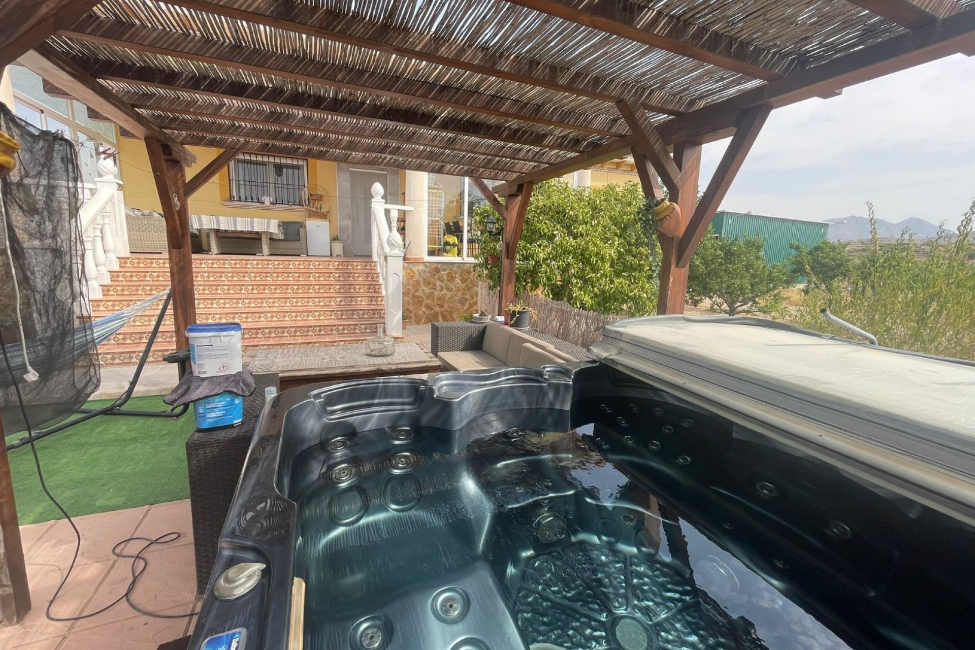 Herverkoop - Finca / Plattelands Woning - Abanilla