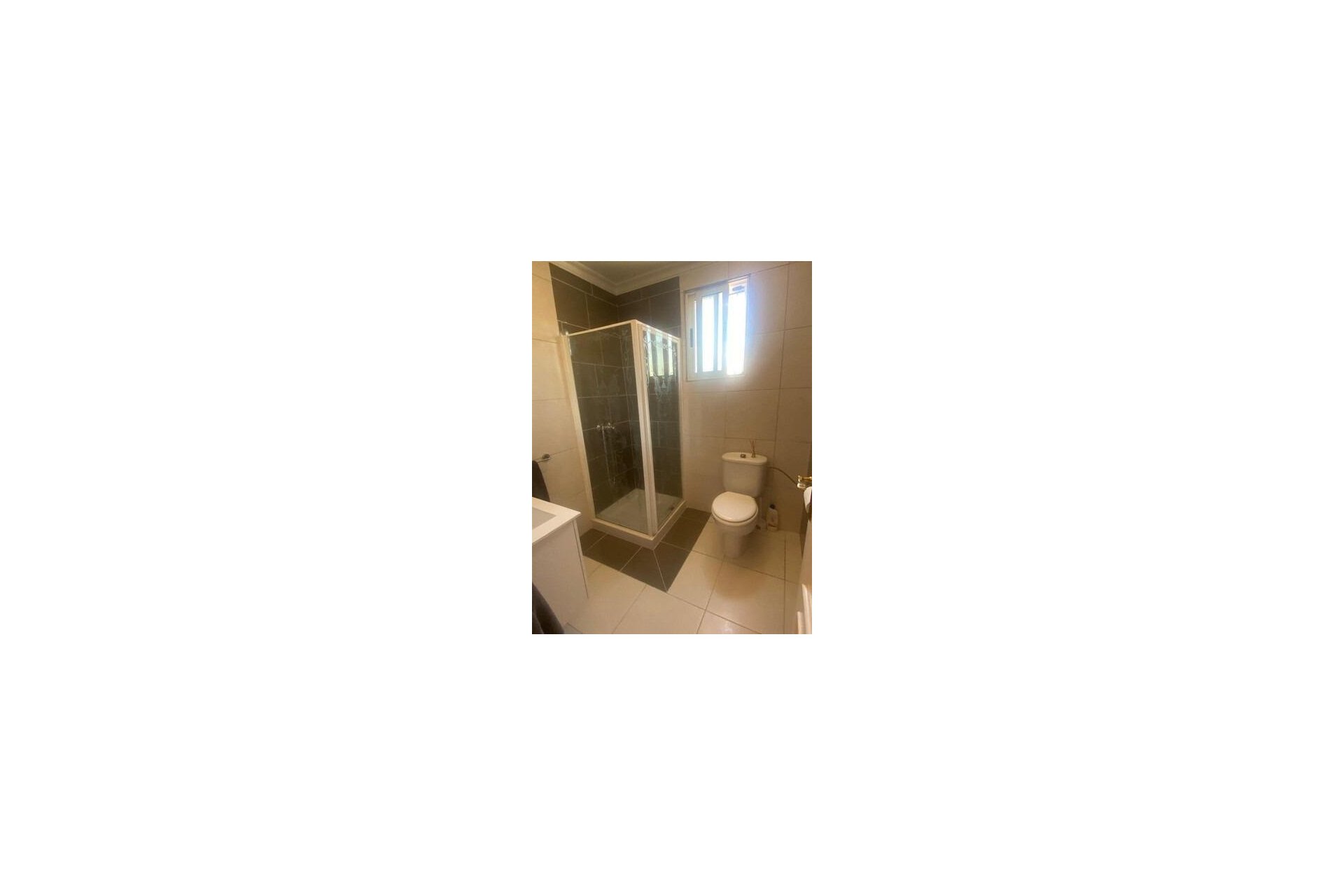Herverkoop - Finca / Plattelands Woning - Albatera - Pueblo 11