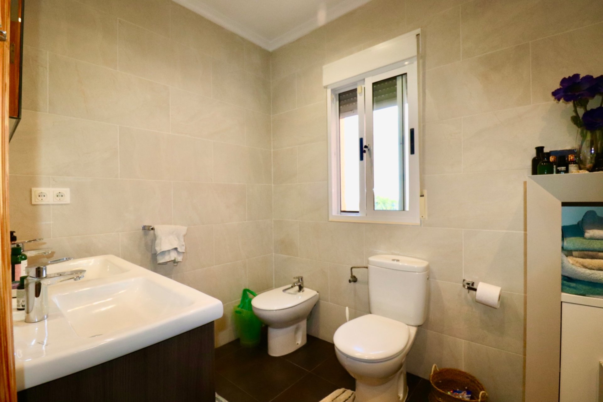 Herverkoop - Finca / Plattelands Woning - Albatera