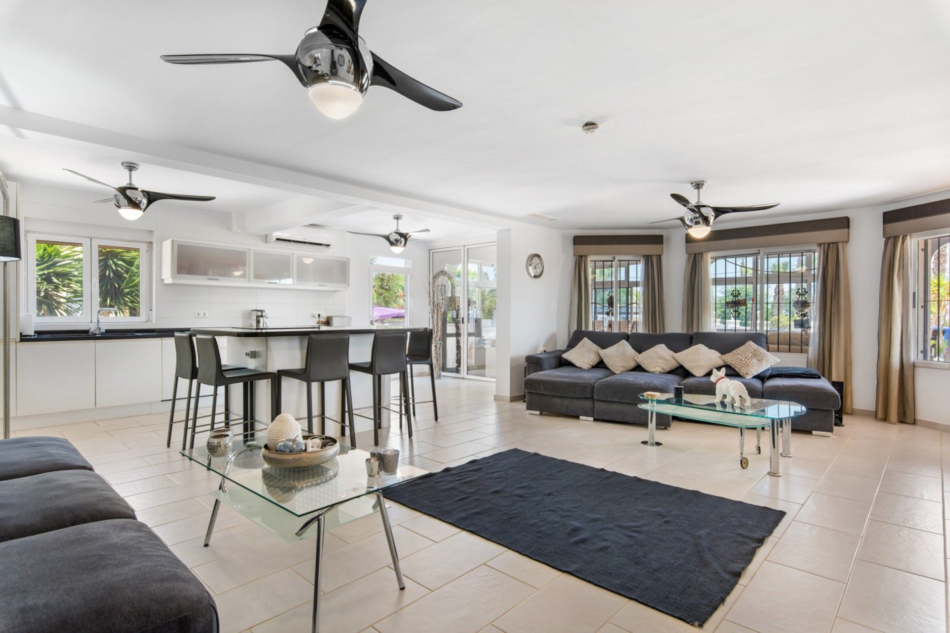 Herverkoop - Finca / Plattelands Woning - Catral