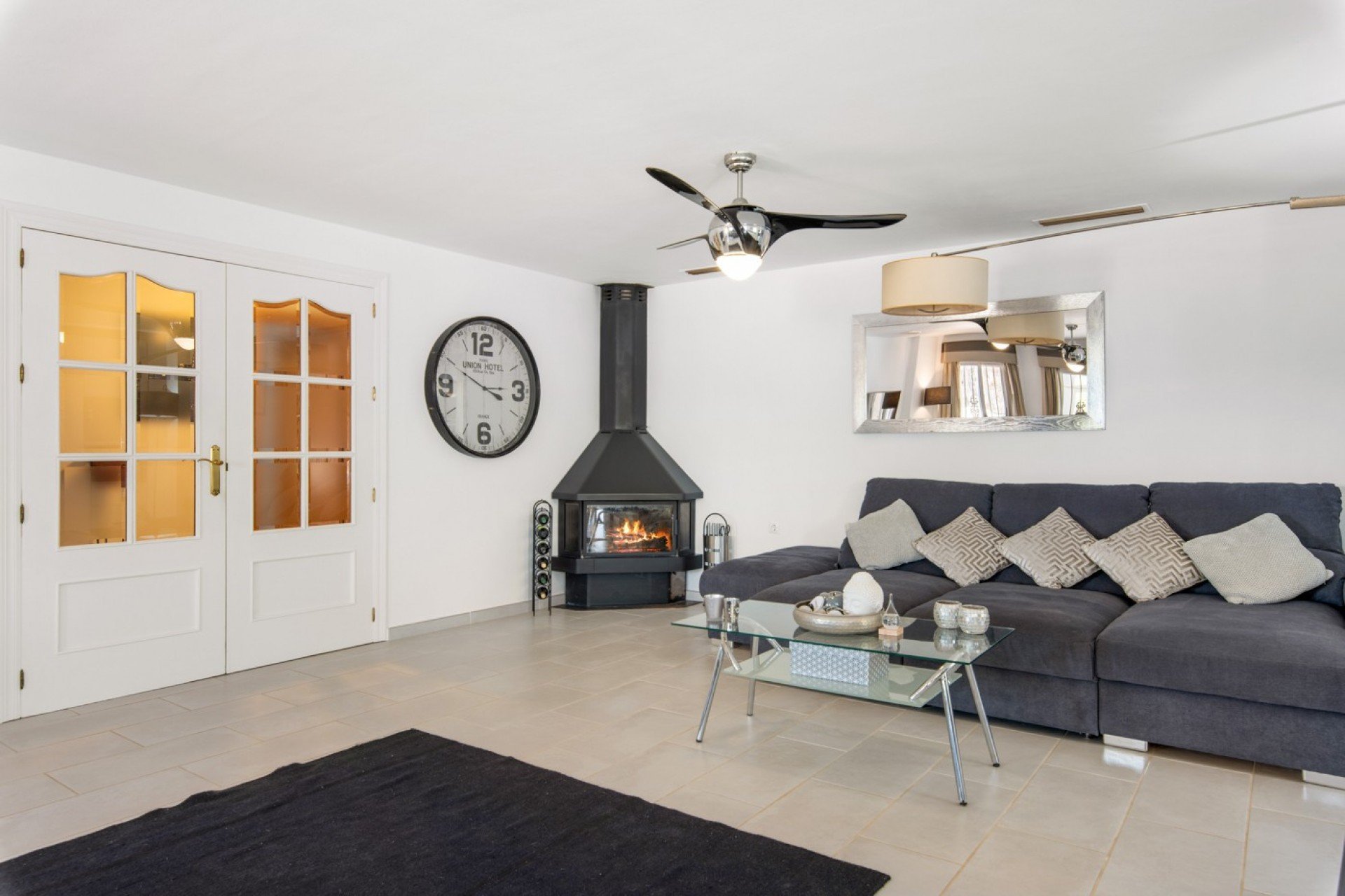 Herverkoop - Finca / Plattelands Woning - Catral