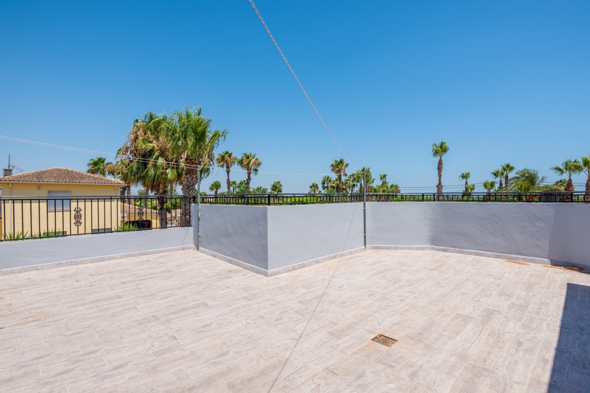 Herverkoop - Finca / Plattelands Woning - Catral